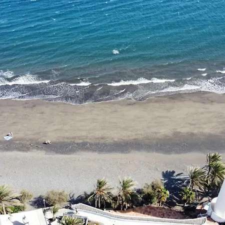 아파트 Frente Al Mar *