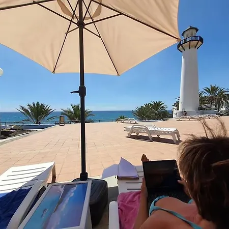 Apartman Frente Al Mar *